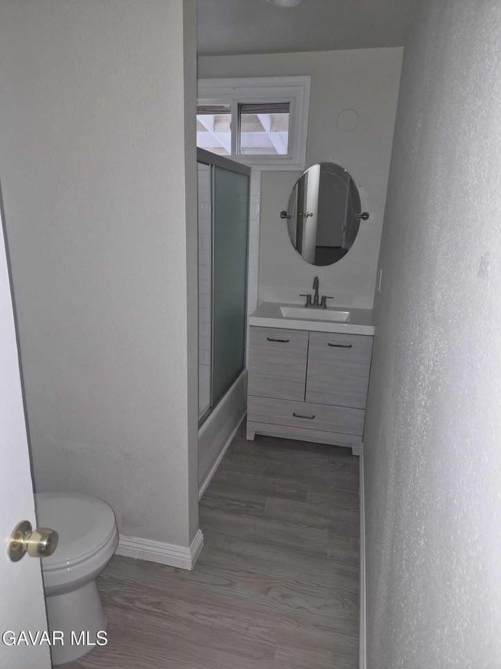 38657 Ladelle Ave - Photo 6 of 7