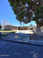 featured image of 730 W Avenue H10