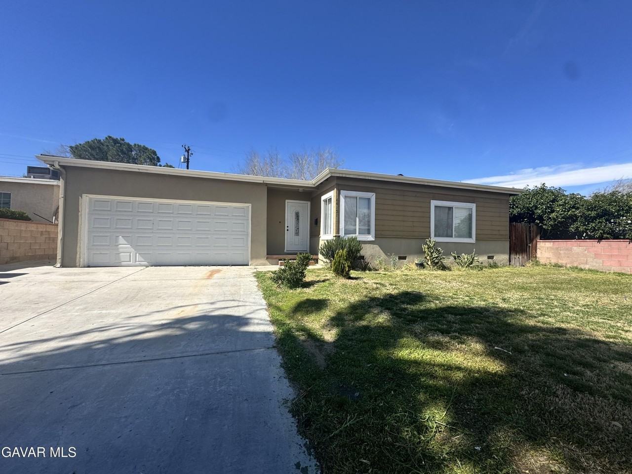 44151 Hardwood Ave