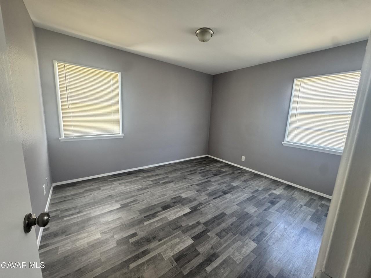 44151 Hardwood Ave - Photo 6 of 12