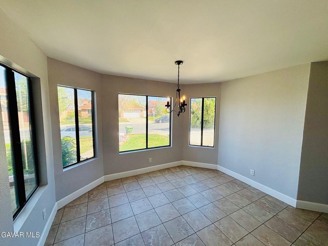 38343 5th Pl W - Photo 5 of 23