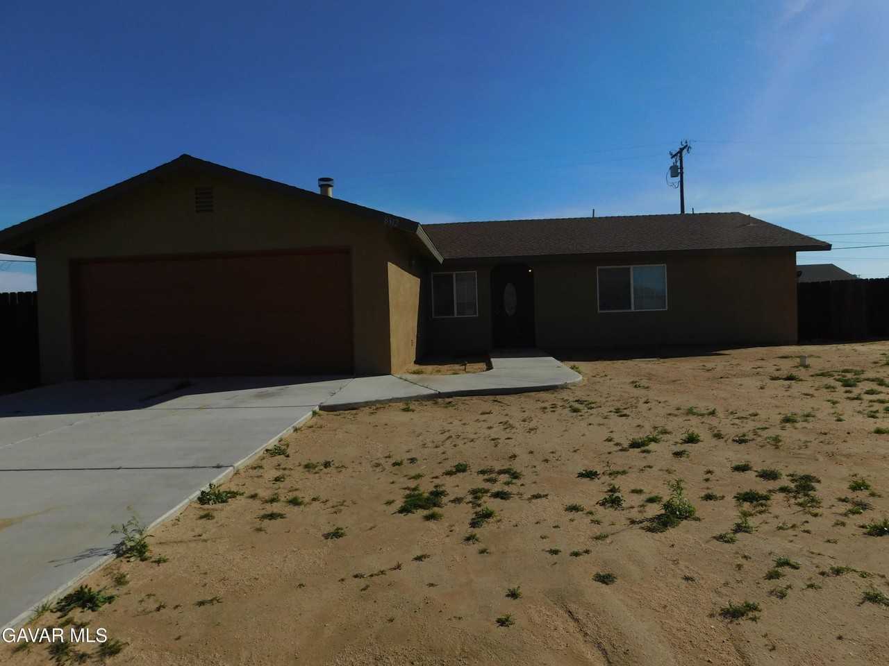 8312 Tamarack Ave - Photo 2 of 28