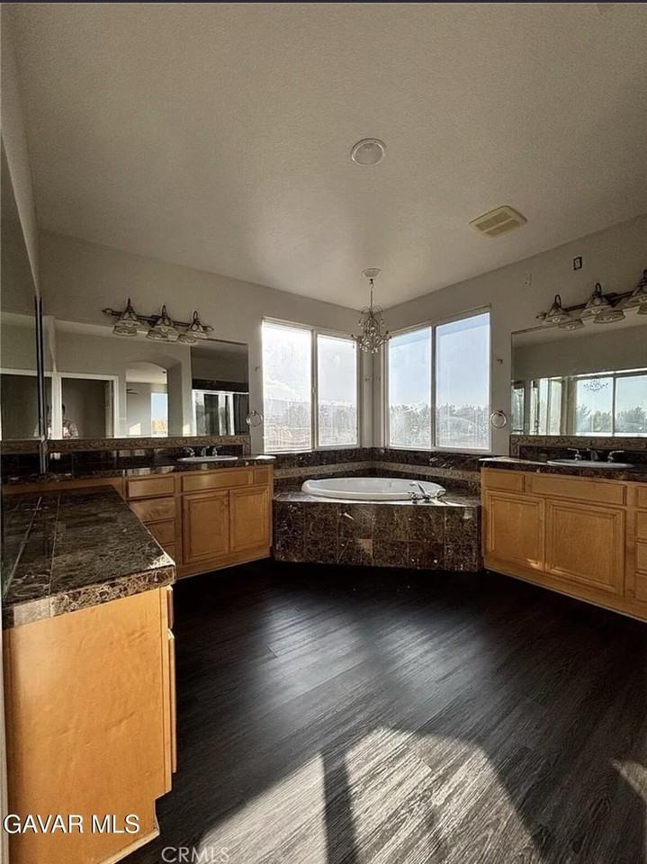 3715 Club Rancho Dr - Photo 5 of 50