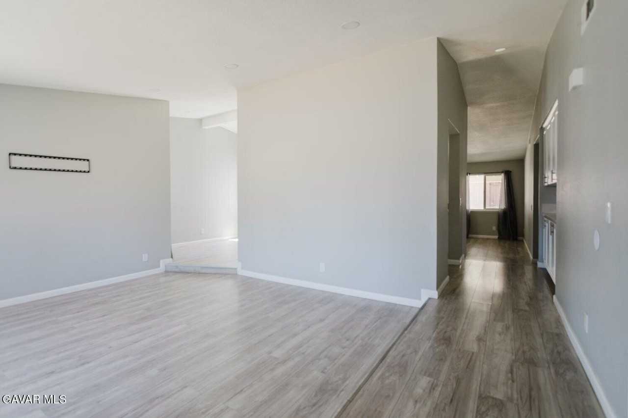 4636 Blue Ridge Ave - Photo 4 of 42