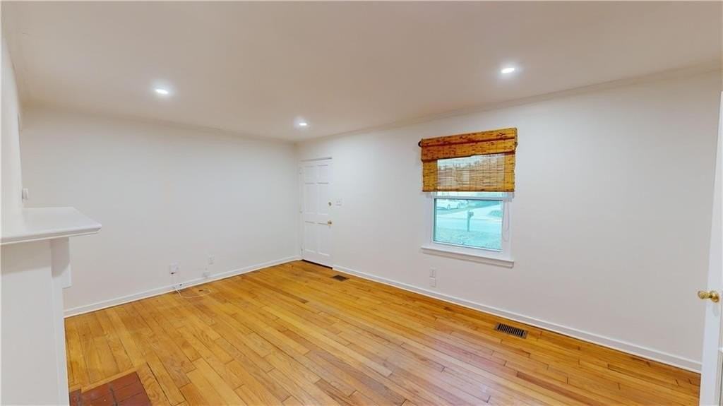 11 Princess Anne Rd - Photo 5 of 19