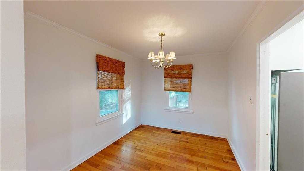 11 Princess Anne Rd - Photo 7 of 19