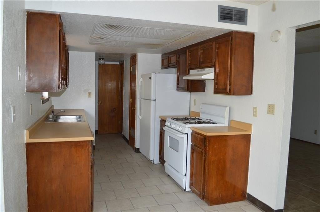 11613 James Watt Dr #B - Photo 7 of 29