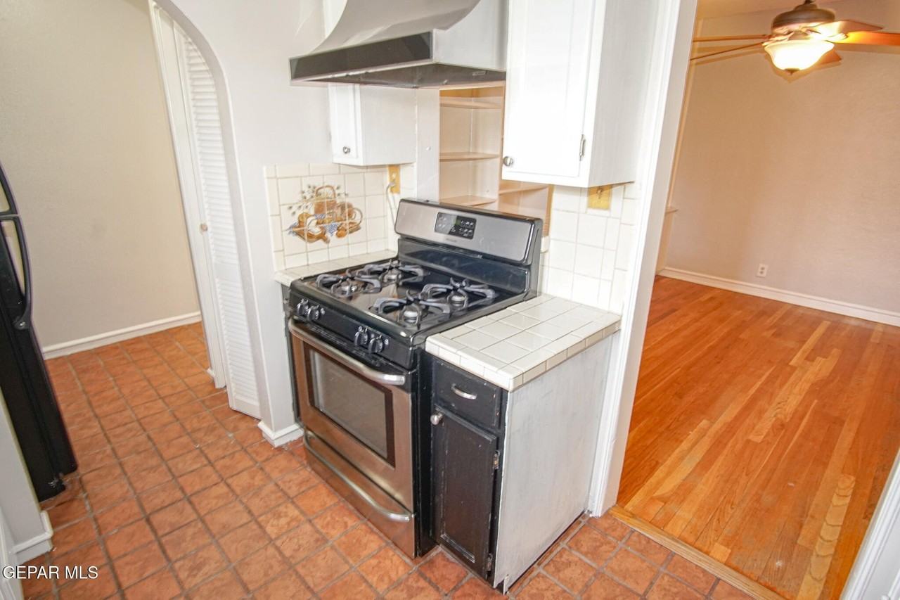 3515 Okeefe Dr - Photo 6 of 20