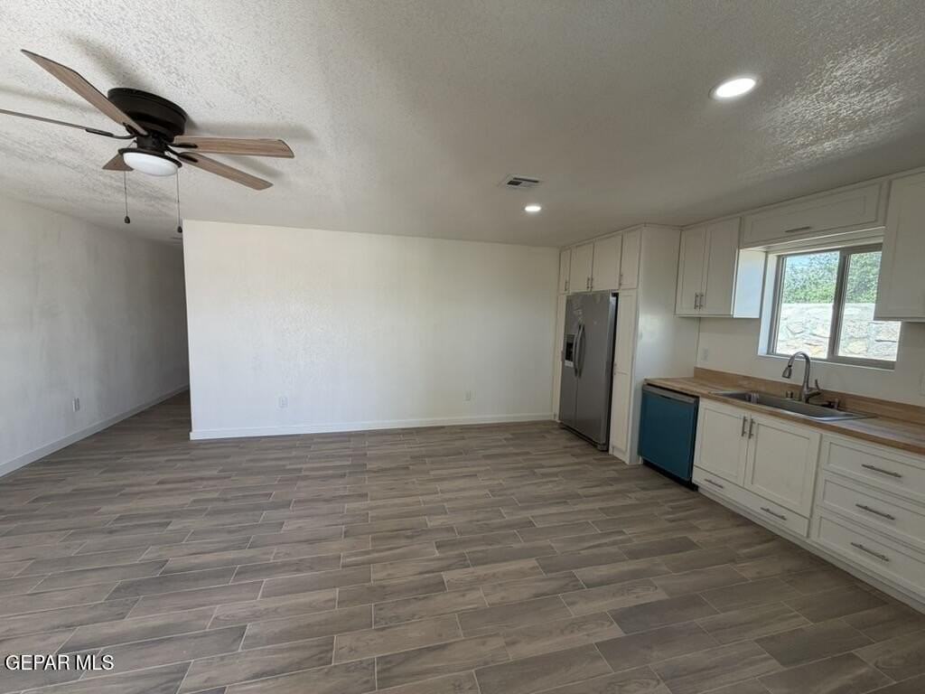 309 Mora Ln #B - Photo 2 of 15