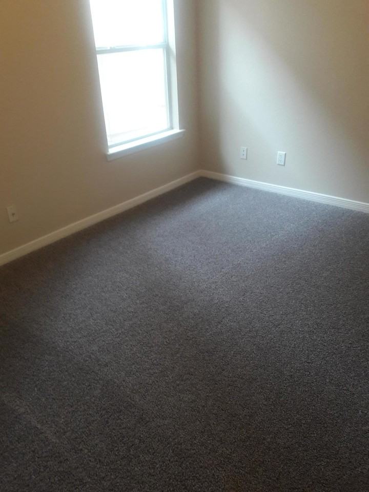 517 Belvidere St #B - Photo 6 of 23