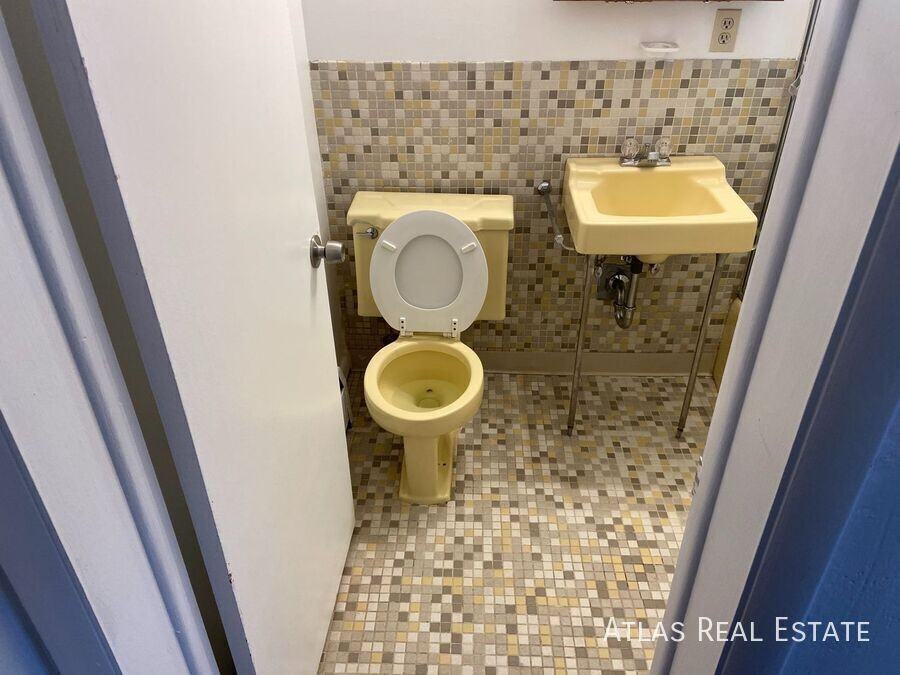 831 E San Miguel St - Photo 4 of 6