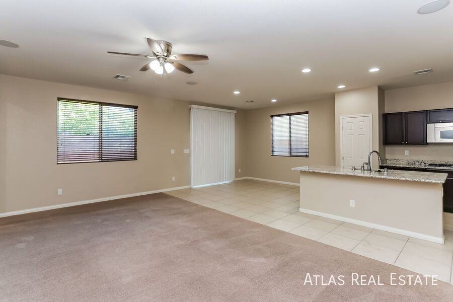 10320 Pima Crossing Ave - Photo 3 of 21
