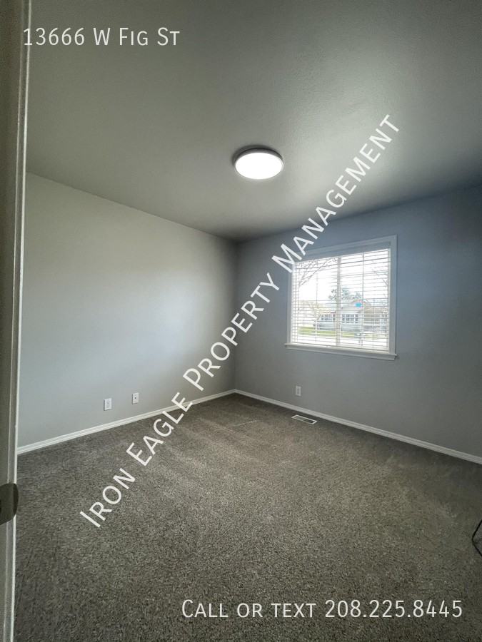 13666 W Fig St - Photo 7 of 14