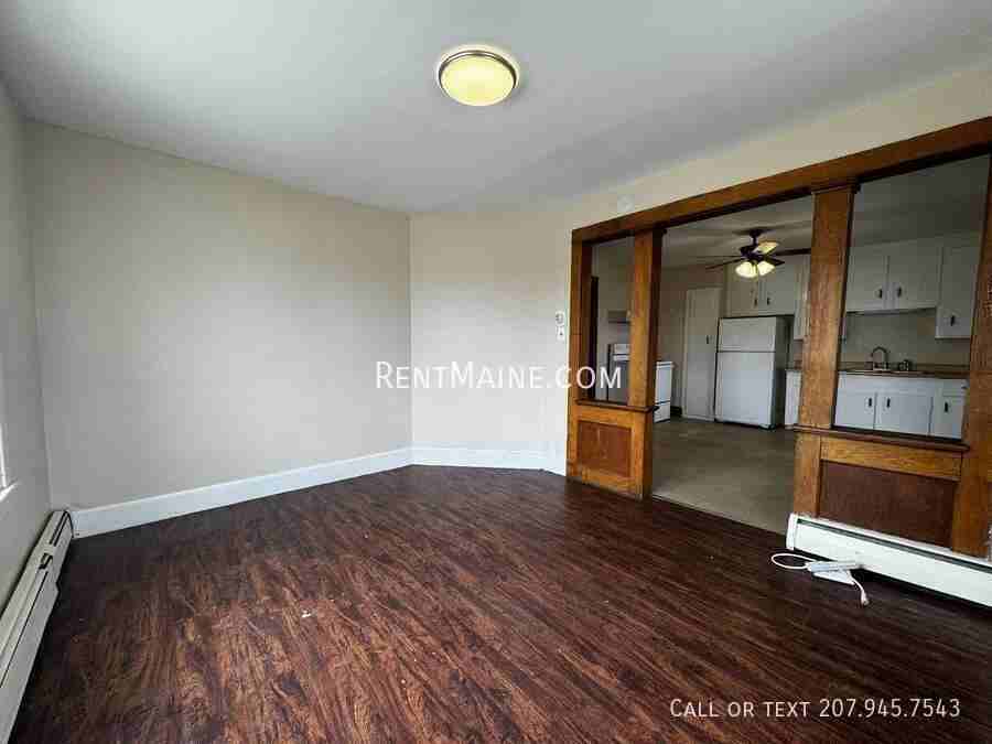 172 College Ave #3 - Photo 6 of 10