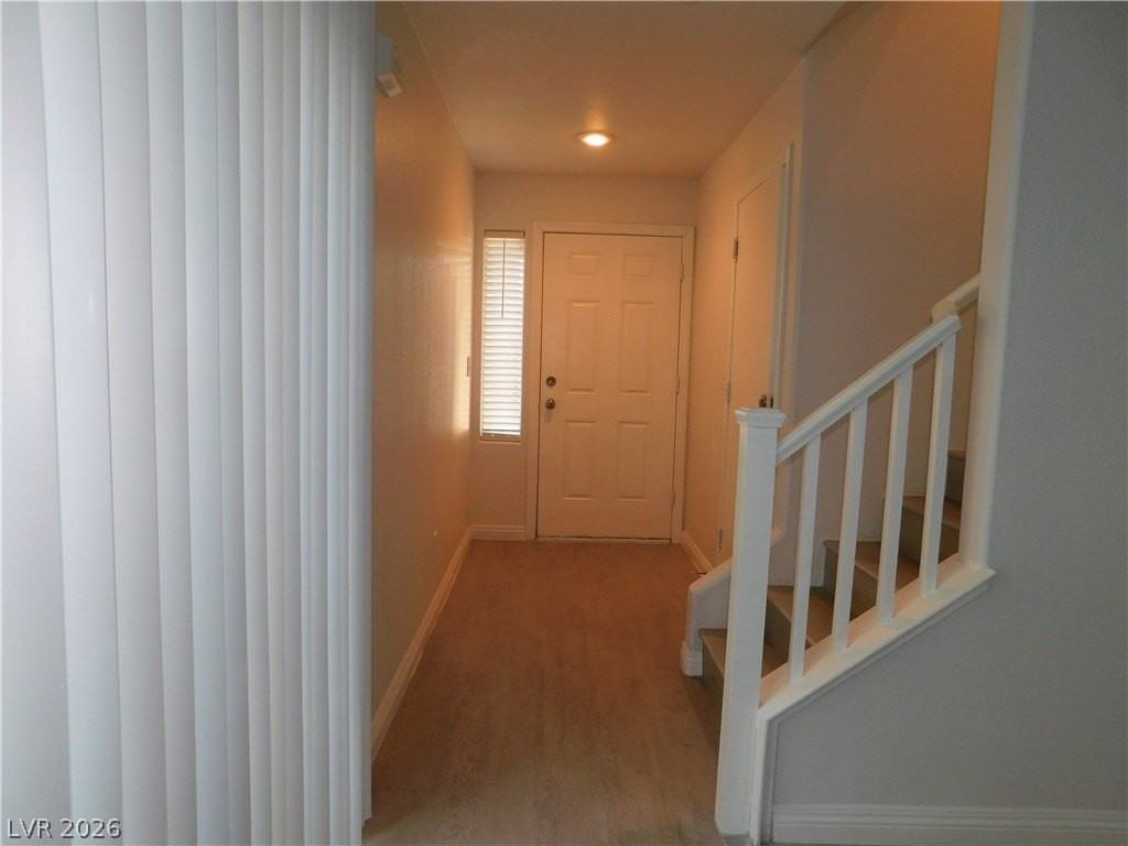 7859 Treasure Ship Ave - Photo 3 of 24