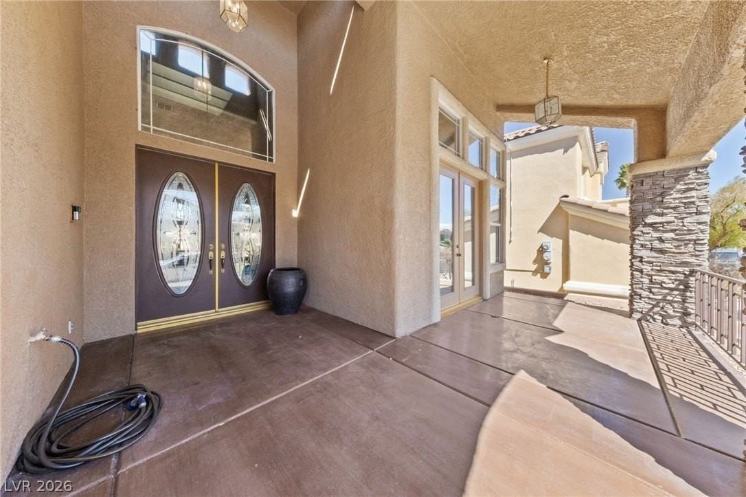 2066 Jupiter Hills Ln - Photo 4 of 44