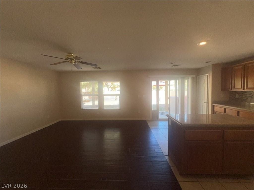 220 Stagecoach Flats Ave - Photo 3 of 34