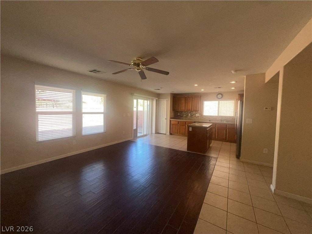 220 Stagecoach Flats Ave - Photo 4 of 34