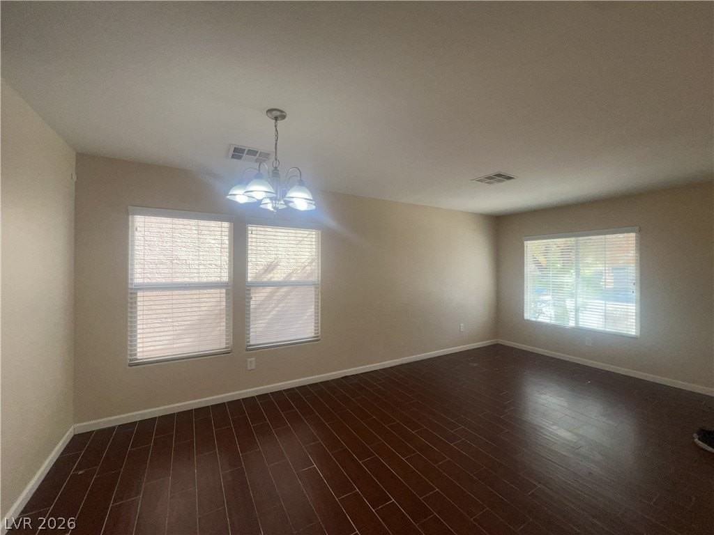 220 Stagecoach Flats Ave - Photo 6 of 34