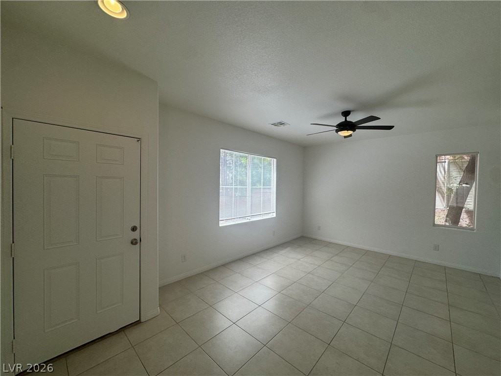 9933 La Paca Ave - Photo 3 of 21