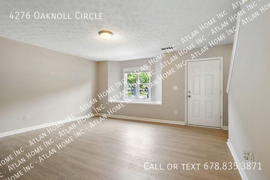 4276 Oaknoll Cir - Photo 7 of 25