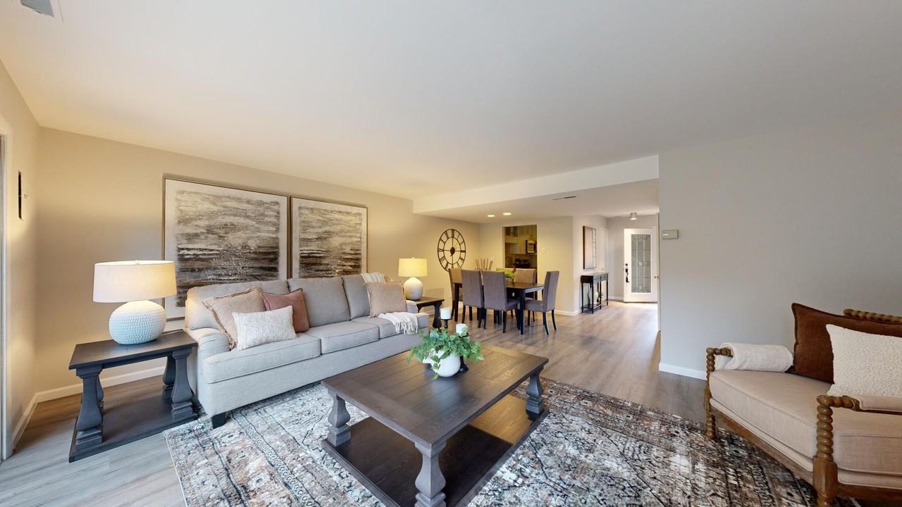 773 Peninsula Ct - Photo 5 of 42
