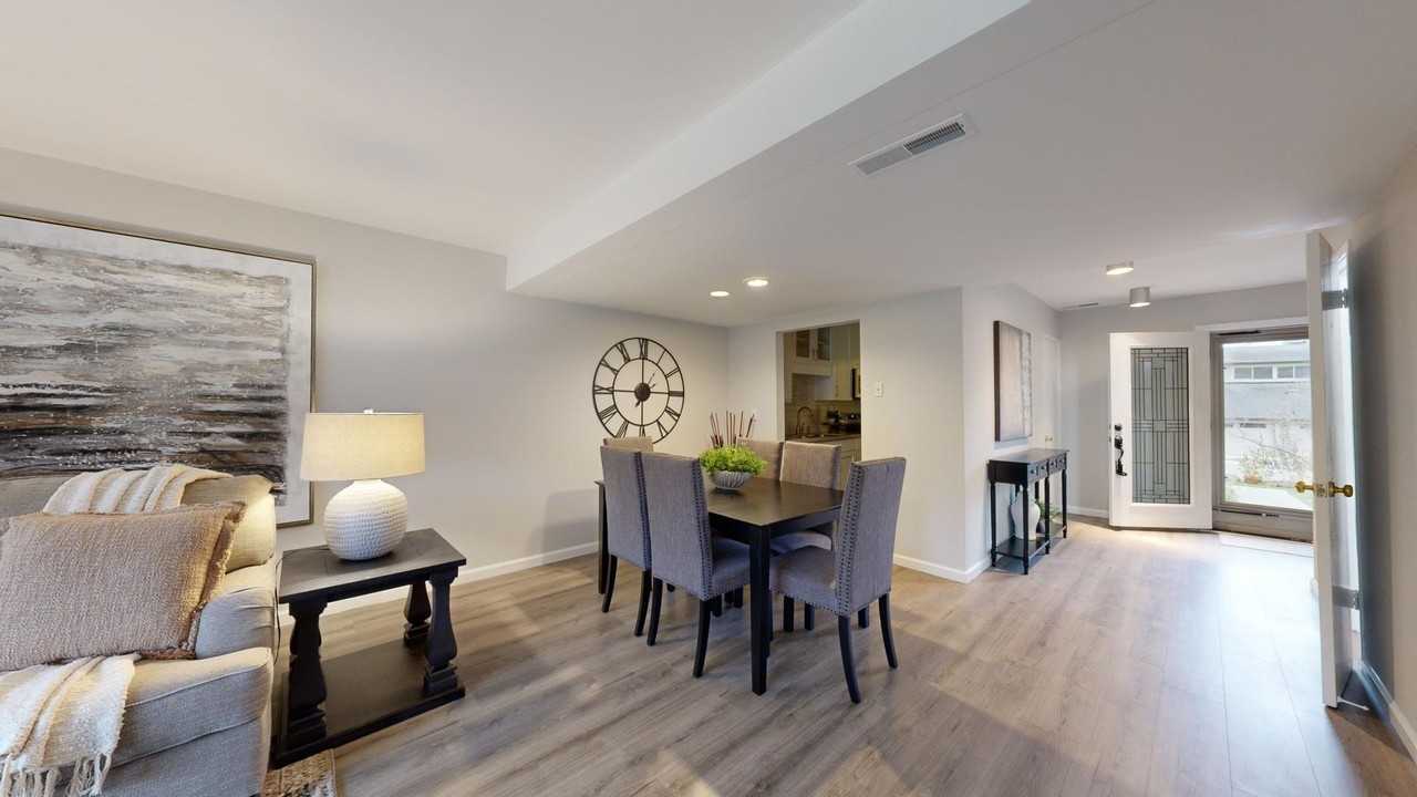773 Peninsula Ct - Photo 6 of 42