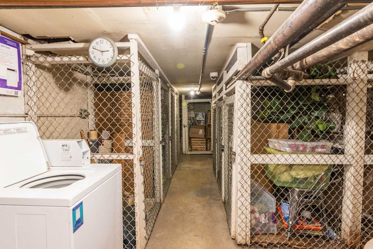 1750 N Wells St #106 - Photo 7 of 8