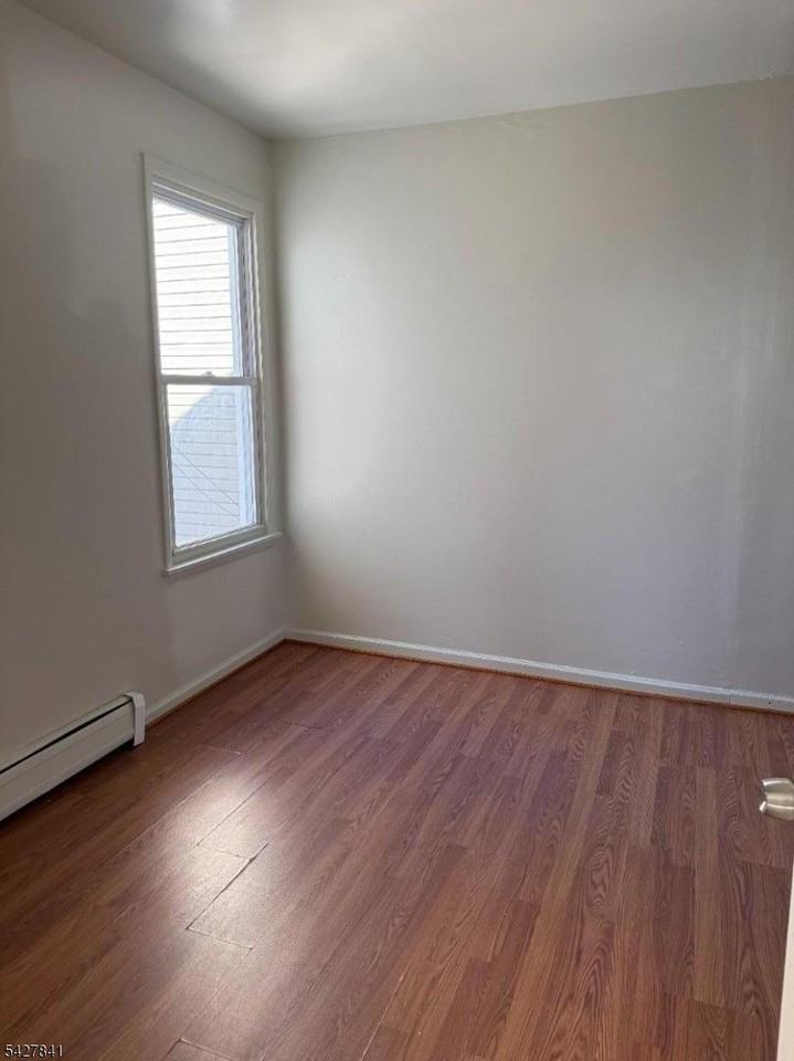 22 Doremus St #2 - Photo 6 of 14