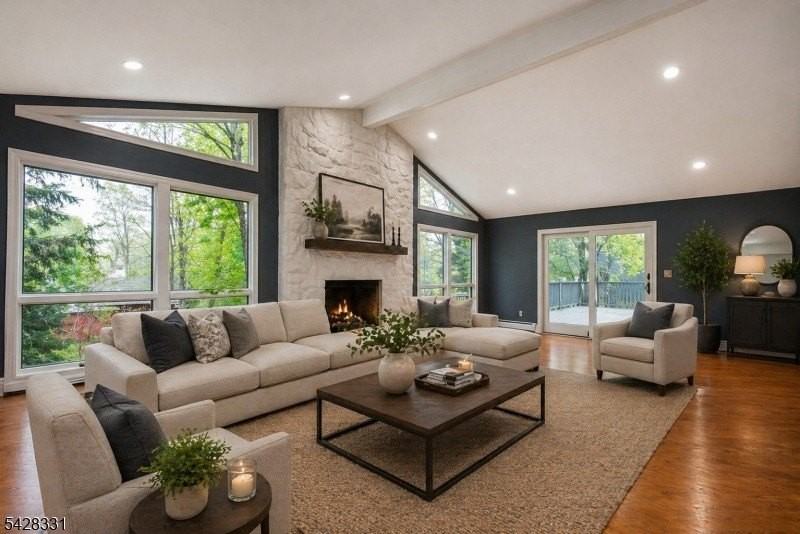 179 Woodside Ave - Photo 4 of 26