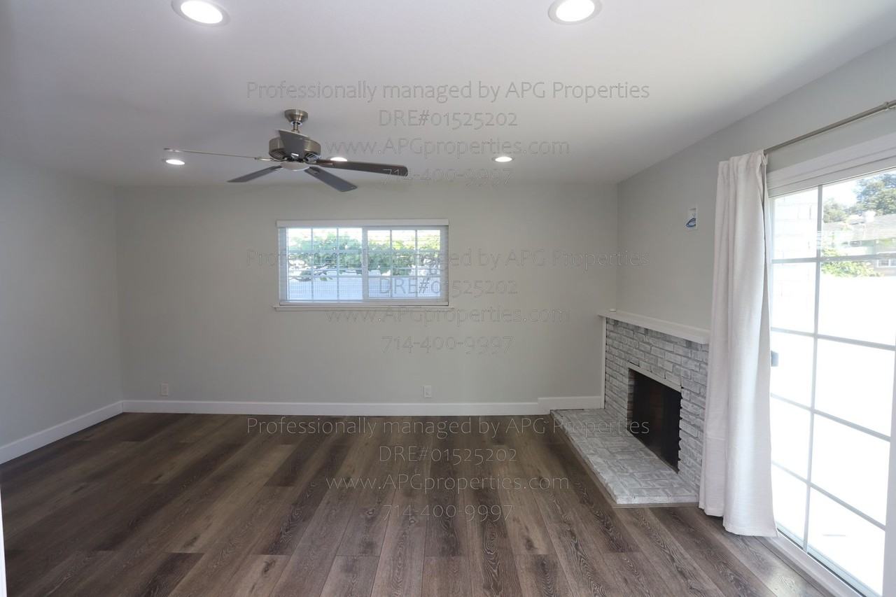 4266 W Hill Ave - Photo 5 of 28