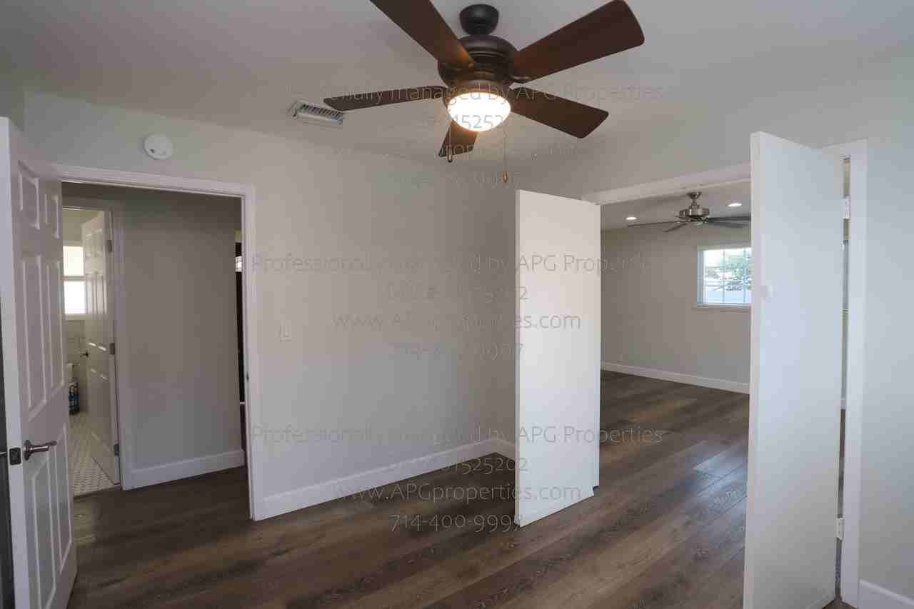 4266 W Hill Ave - Photo 6 of 28