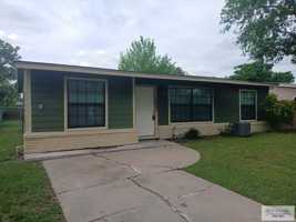featured image of 2405 E Van Buren Ave