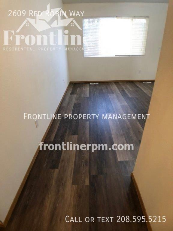 2609 Red Robin Way - Photo 7 of 16