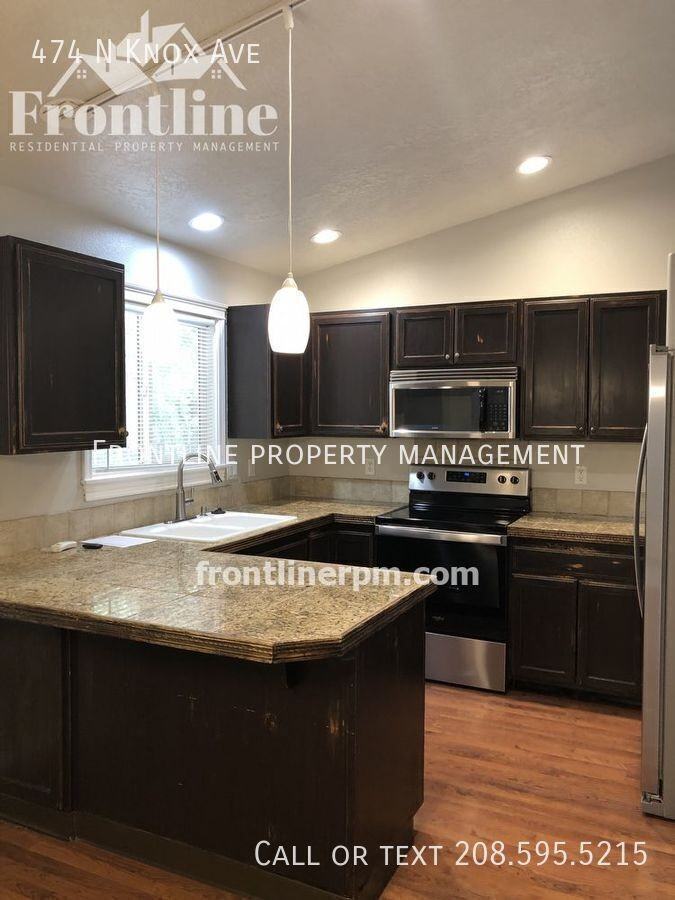 474 N Knox Ave - Photo 6 of 14