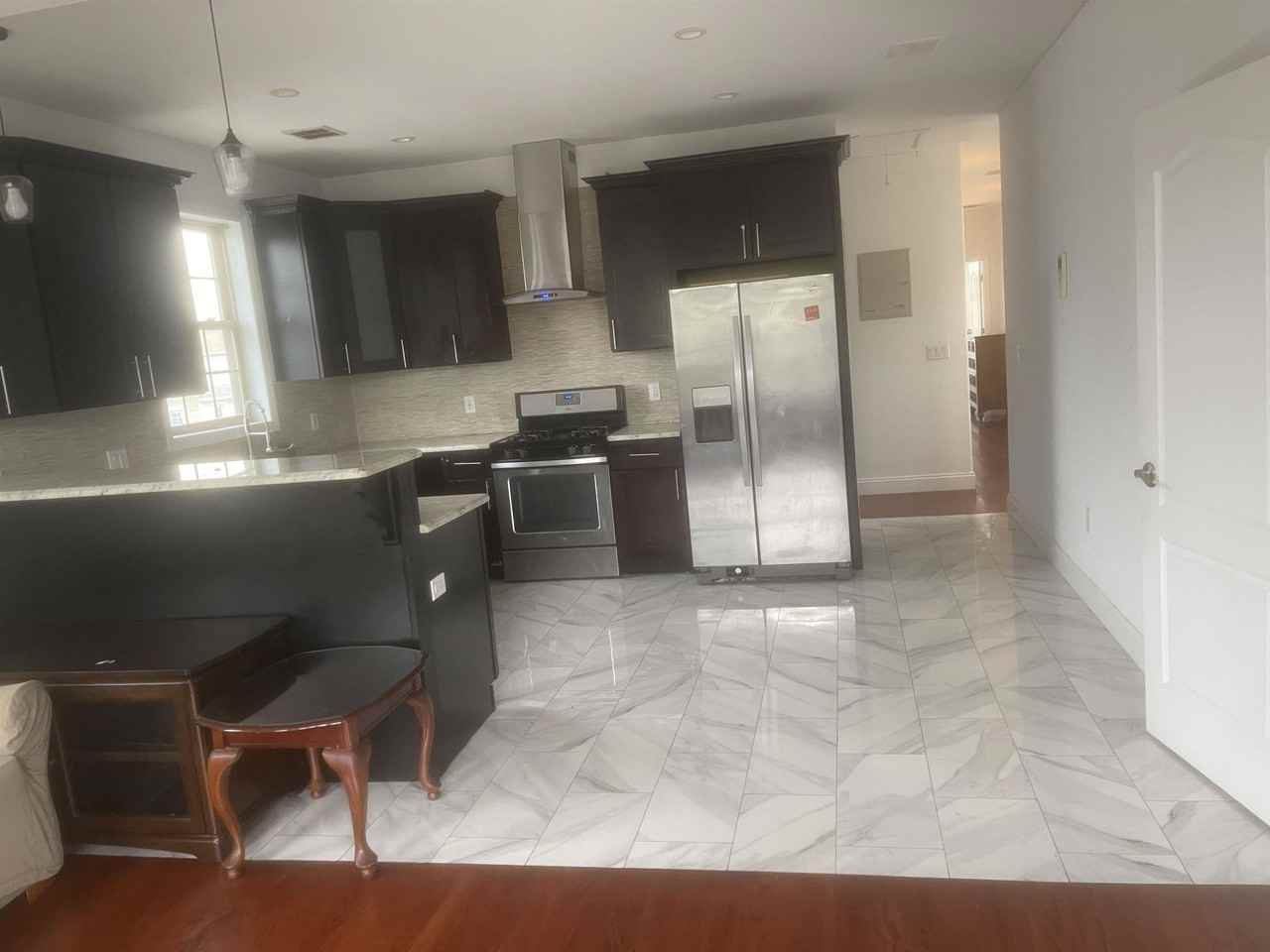 1 Montrose Ave #2 - Photo 4 of 18