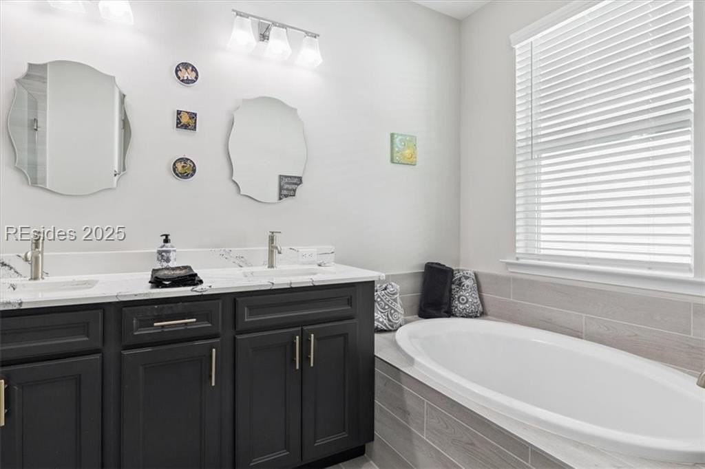 731 Harborside Dr - Photo 3 of 50