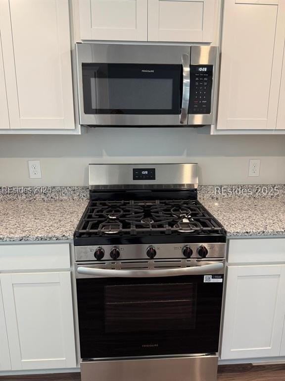 300 Waters Edge Way - Photo 4 of 16