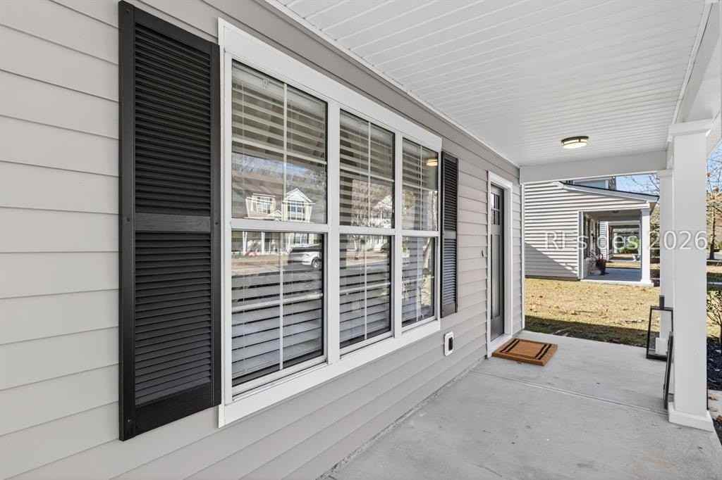 225 University Pkwy - Photo 5 of 42