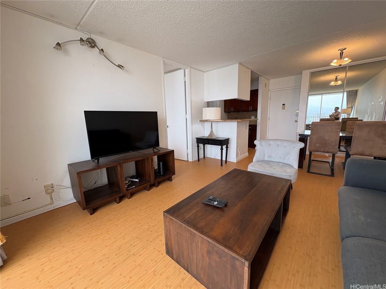 400 Hobron Ln #2712 - Photo 2 of 15