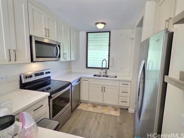 521 Hahaione St #2-17G - Photo 4 of 13
