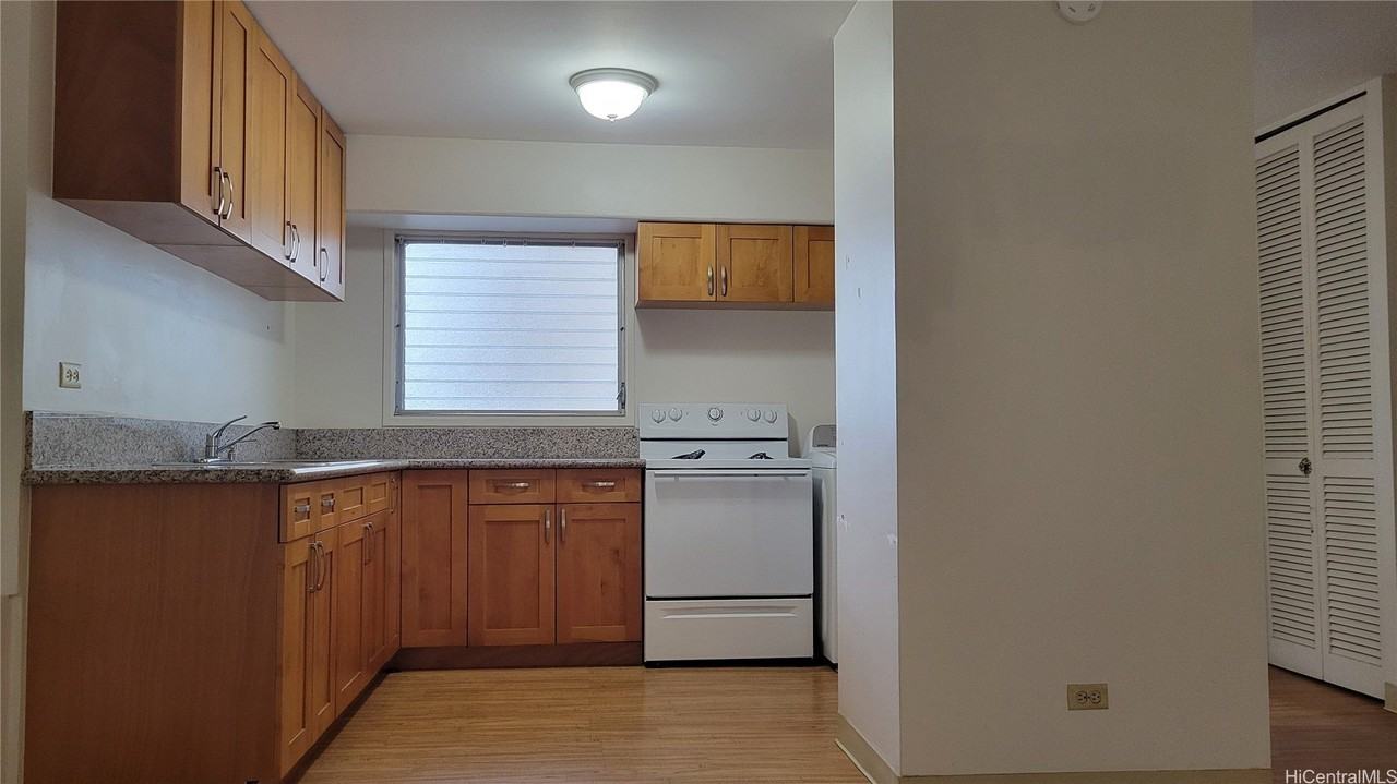 1658 Liholiho St #203 - Photo 7 of 10