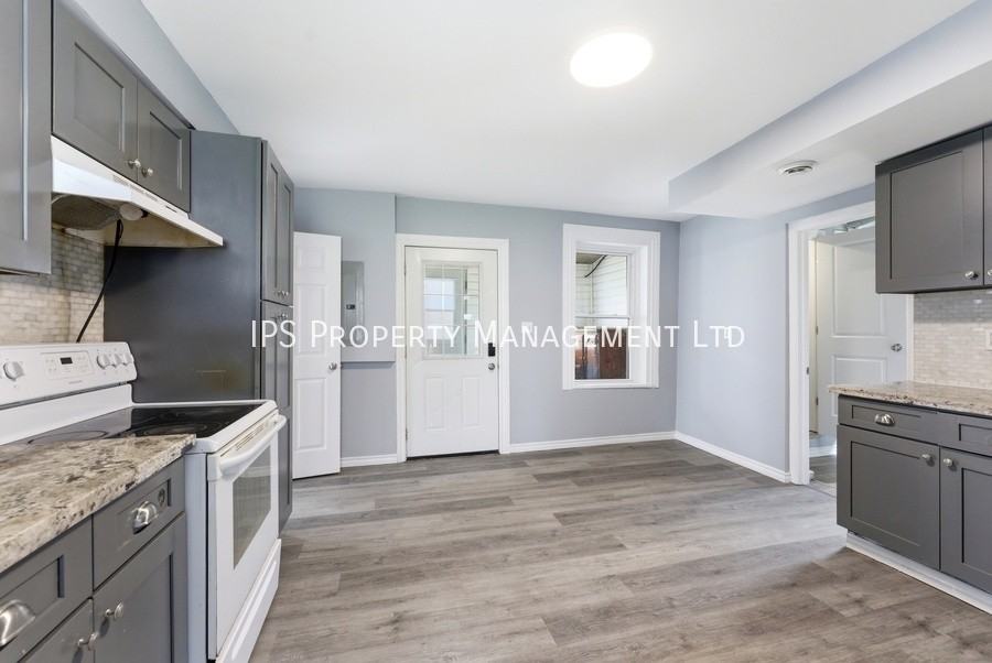 201 Stanley St - Photo 7 of 20