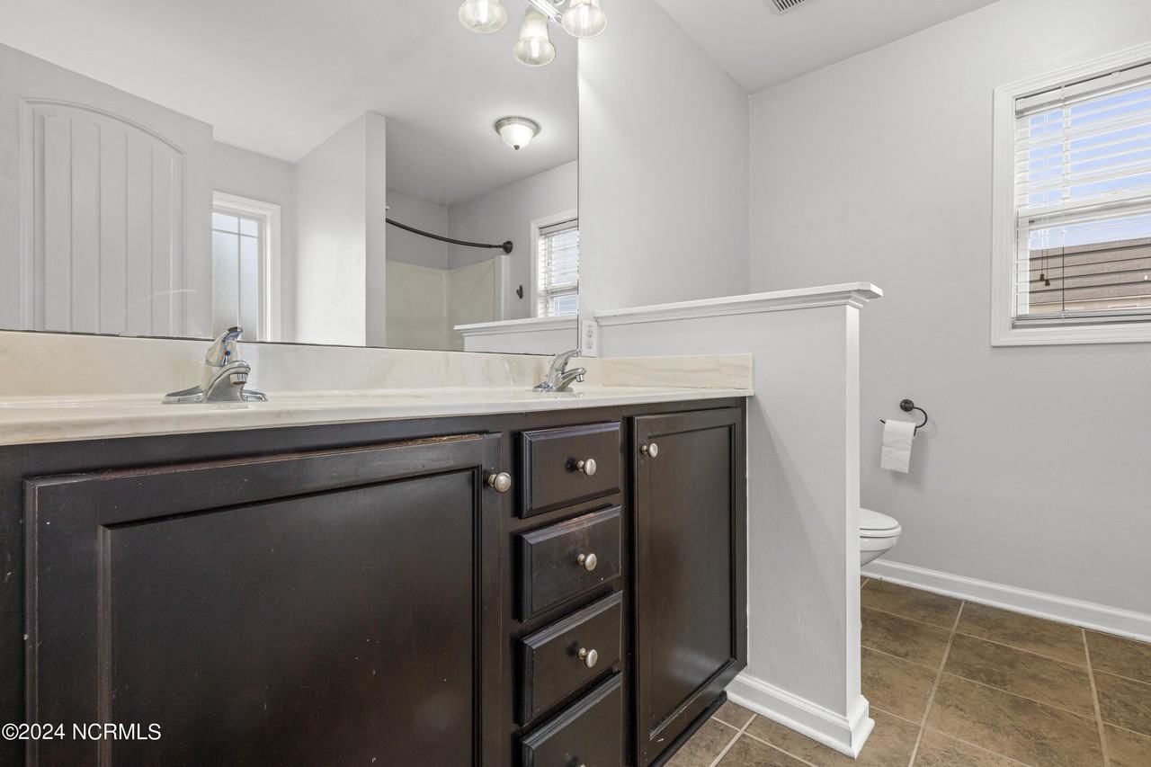 361 Sonoma Rd - Photo 7 of 15