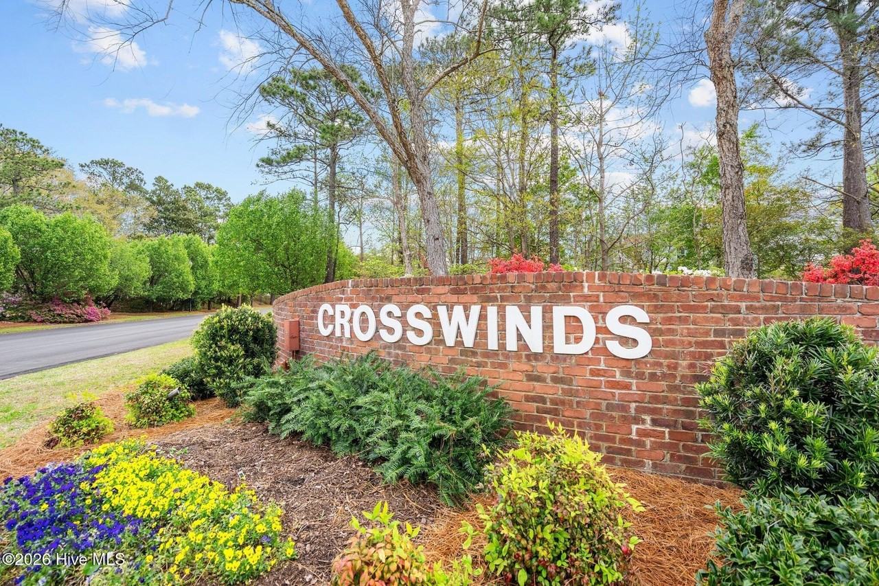 5044 Crosswinds Dr #5044 - Photo 3 of 30