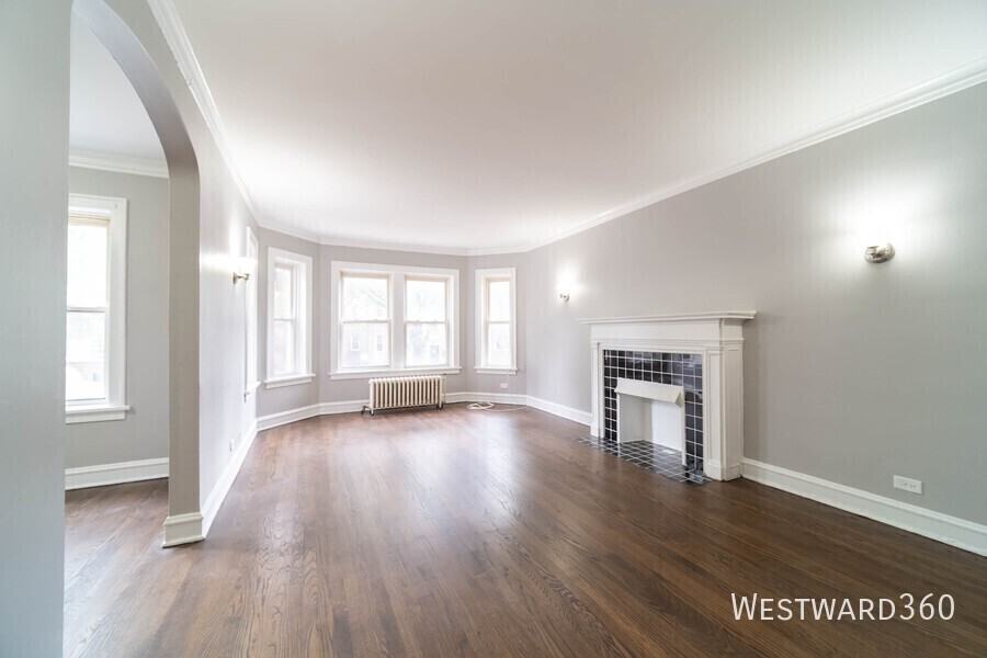 2136 W Arthur Ave #1 - Photo 2 of 6