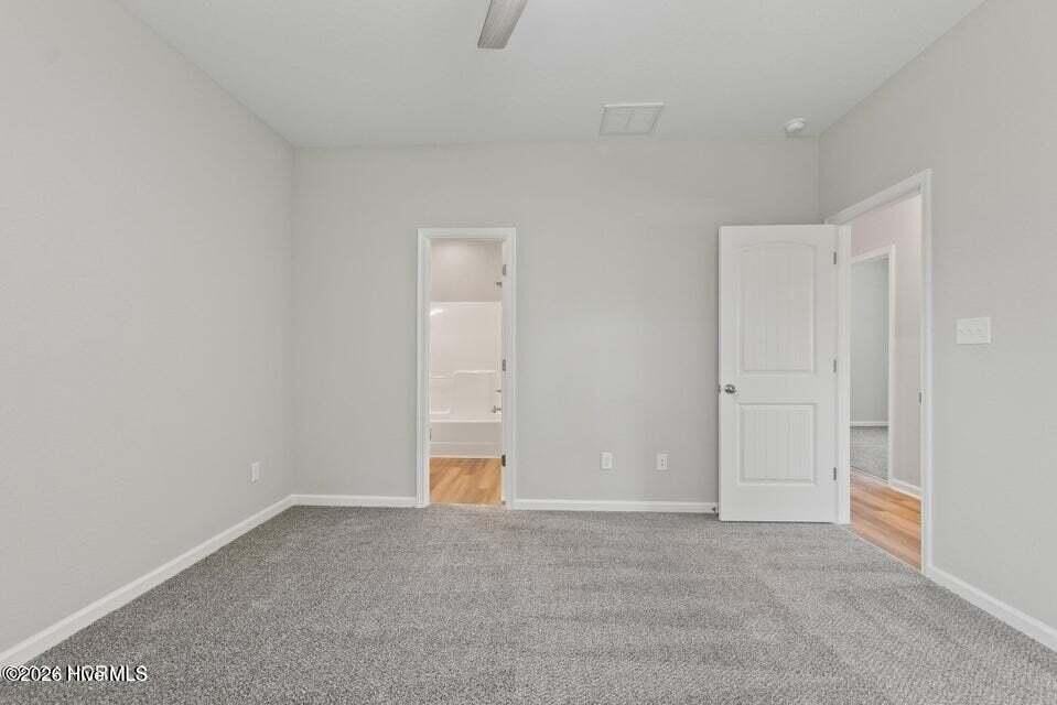 704 Harney St - Photo 2 of 14