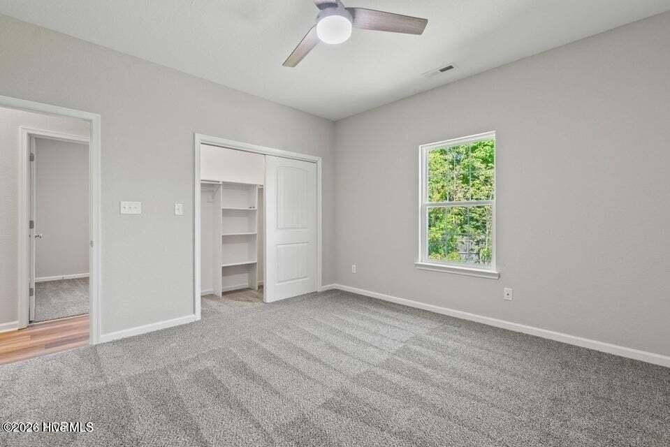 704 Harney St - Photo 3 of 14