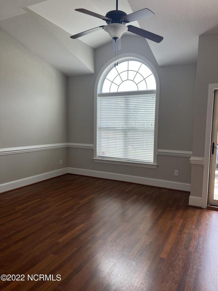 3516 Ellsworth Dr #B - Photo 2 of 18