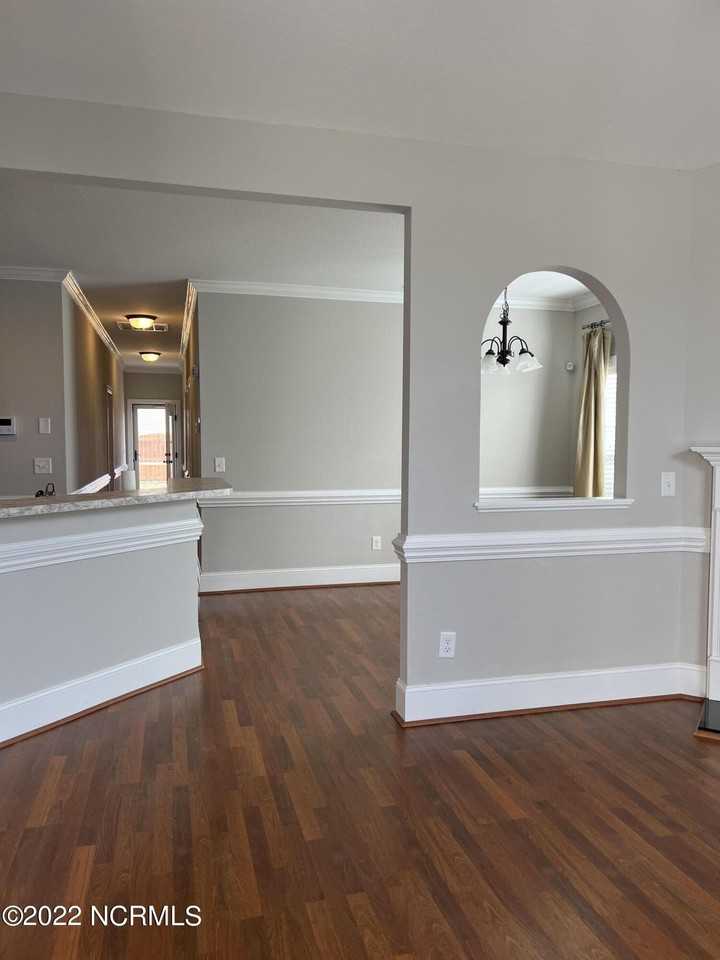 3516 Ellsworth Dr #B - Photo 3 of 18